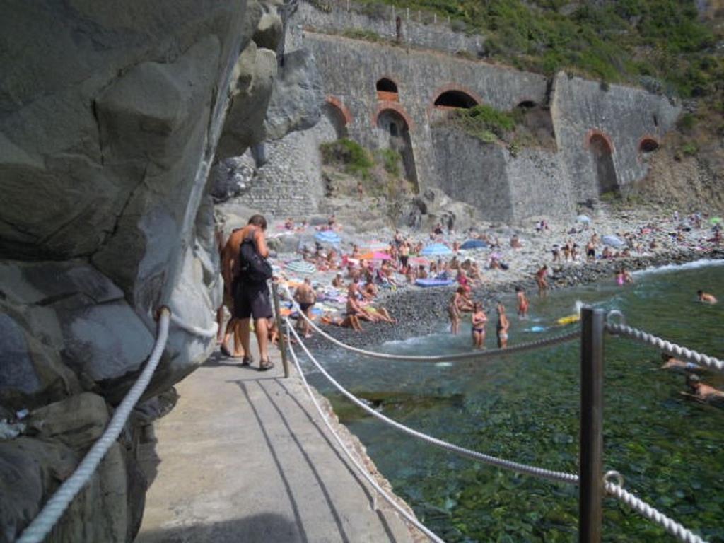 Hotel Luciano Riomaggiore Esterno foto