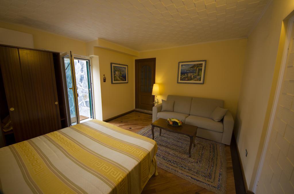 Hotel Luciano Riomaggiore Camera foto