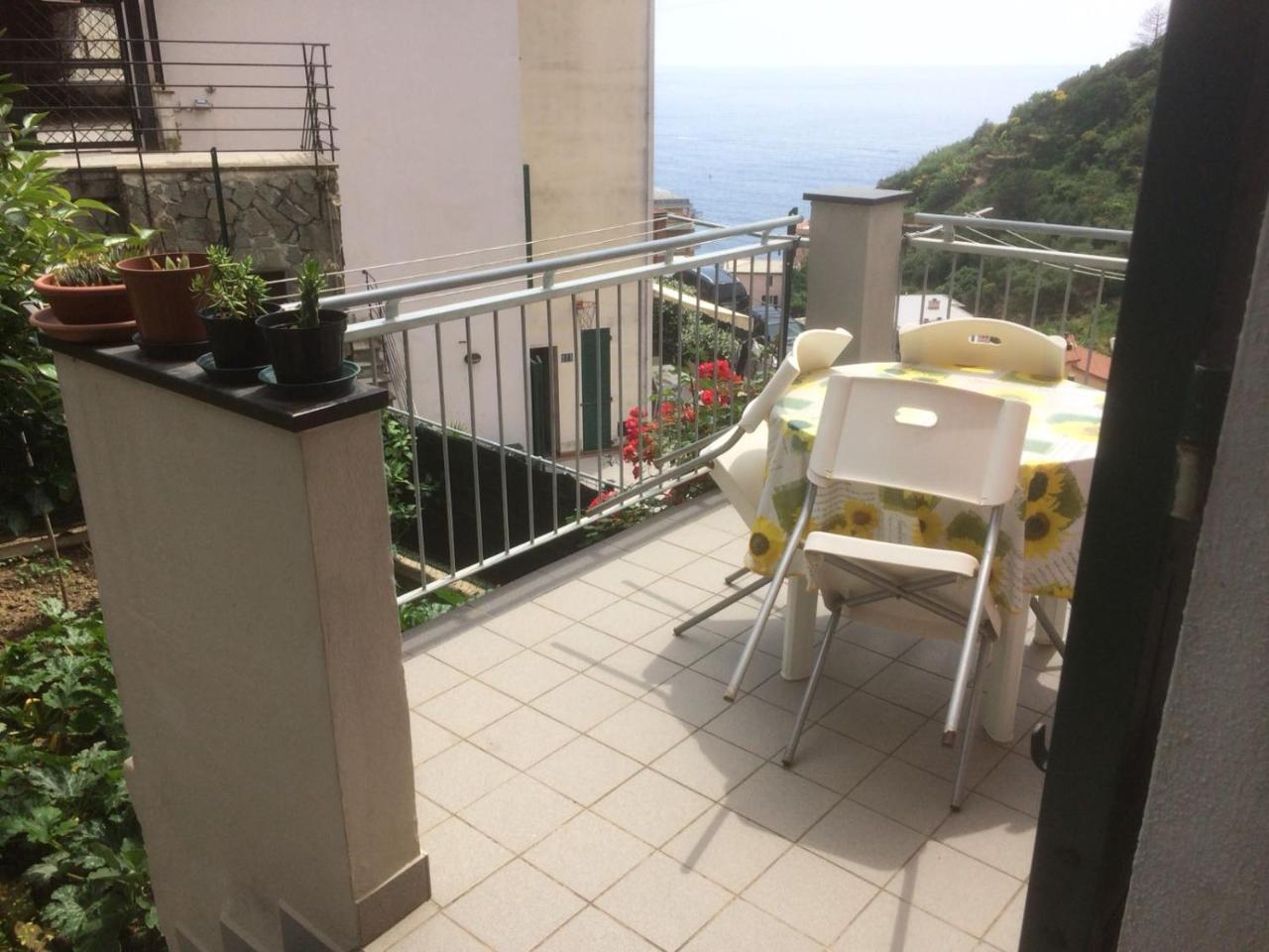 Hotel Luciano Riomaggiore Esterno foto